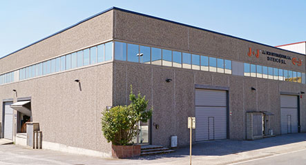 J+J BCN Exterior Empresa